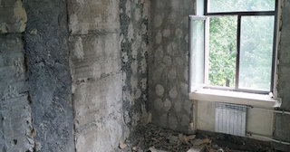 Демонтаж квартиры с вывозом мусора в Гае от Сварной-Гай от 2084 рублей.